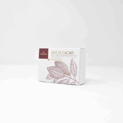Fave di cacao ricoperte di cioccolato fondente