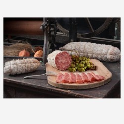 Sopressa mit Breganze Torcolato D.O.C. Wein | Foodaloo