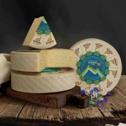 Montasio fresco Denominazione di Origine Protetta