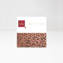 Tablette de chocolat au lait aux noisettes entières