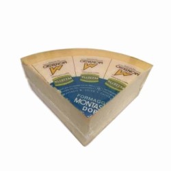 Montasio fresco Denominazione di Origine Protetta
