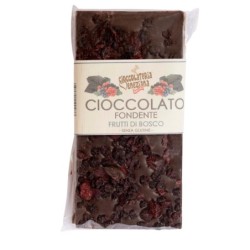 cioccolato fondente con frutti di bosco