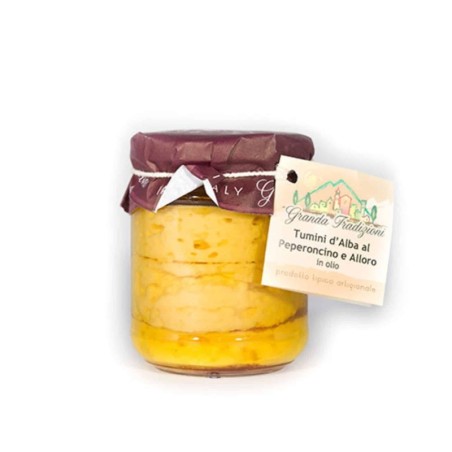 Tumini al peperoncino in olio di oliva