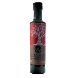 Olio evo lucano estratto a freddo all'aglio coltivato in azienda