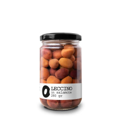 Olive di piccole dimensioni con nocciolo in salamoia, qualità Leccino