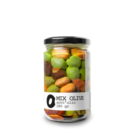 Olive miste tra cui Leccino, Nocellara, Leccino denocciolate, Nocellara denocciolate e Nere secche, condite sott’olio